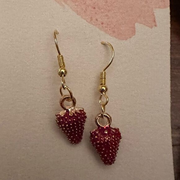 Little Enamel Strawberry Earrings - Picture 2 of 4